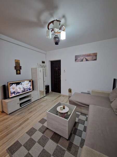 Drumul Fermei 111A -Metrou Berceni Apartament 2 camere tip studio